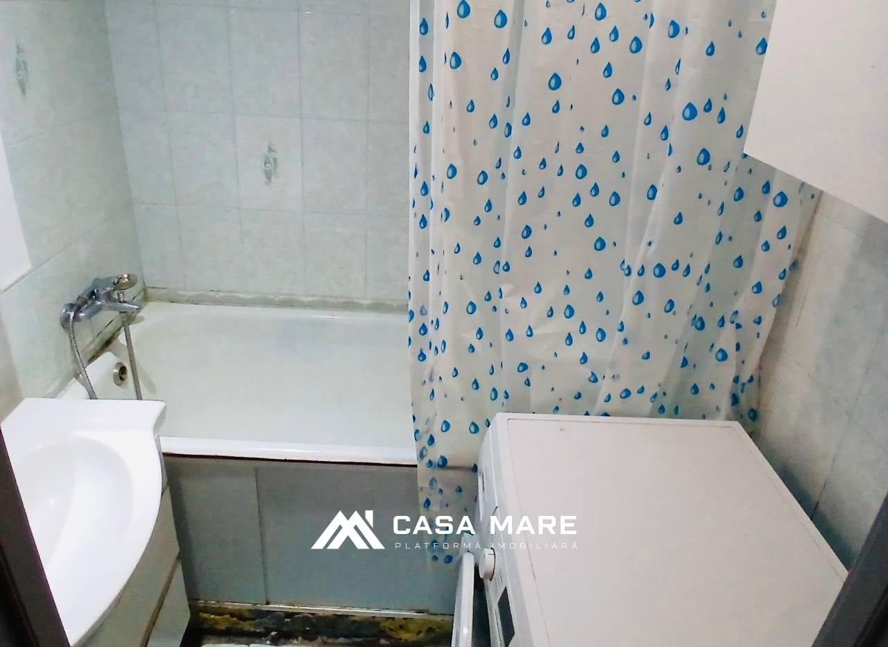 Старая Почта, str. Iazului 4 5