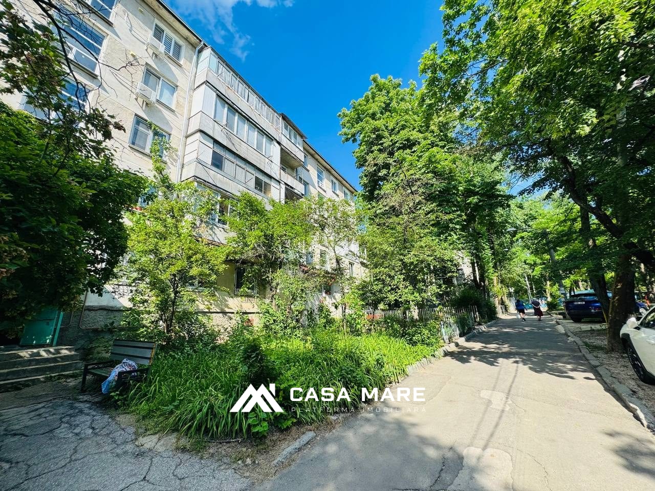 Apartament de vânzare în Chișinău – 2 camere, 50 m² | Rîșcani, str. Florilor 18/2 1
